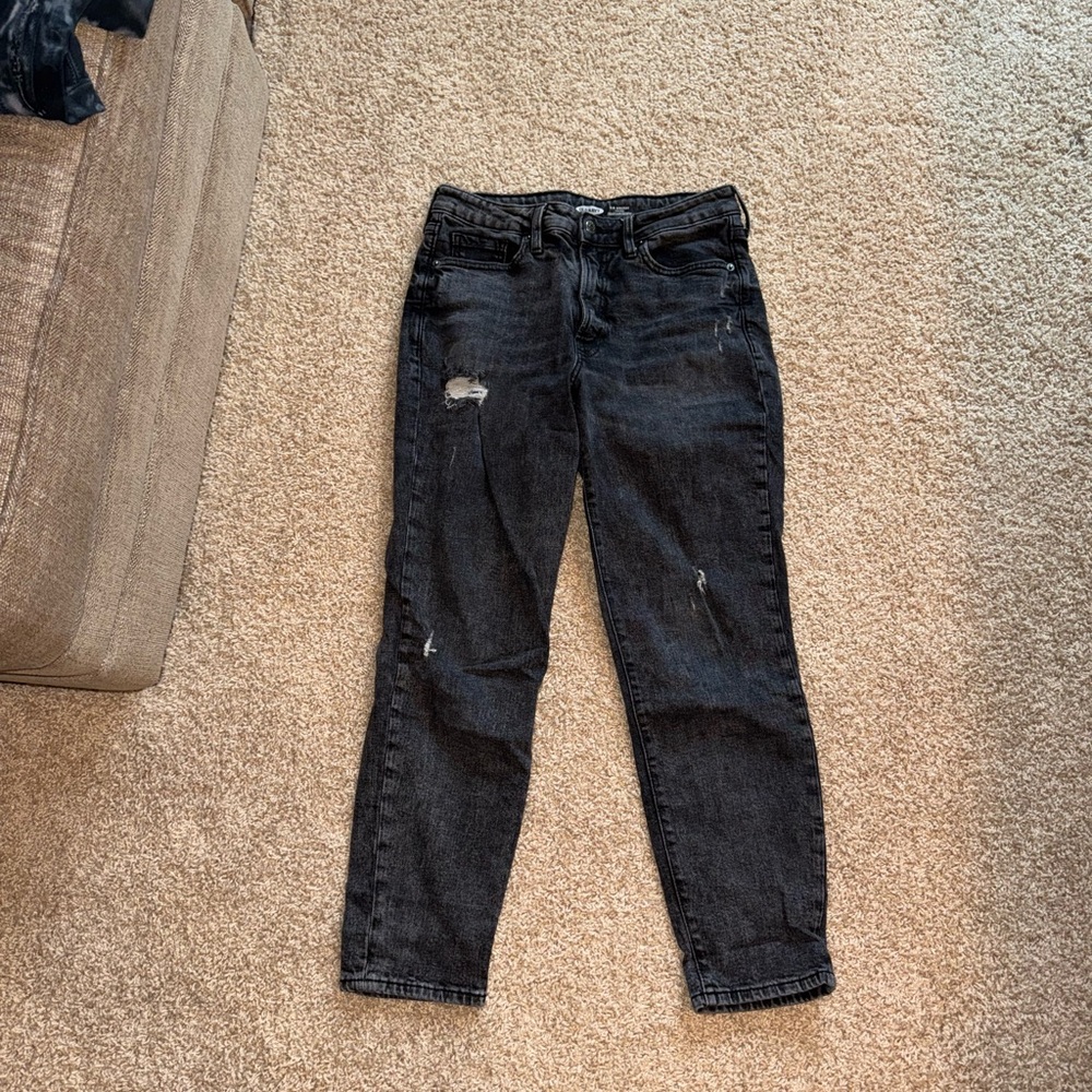Old Navy Women's Black Distressed Jeans